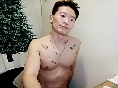  – webcam model profile photo Image 5