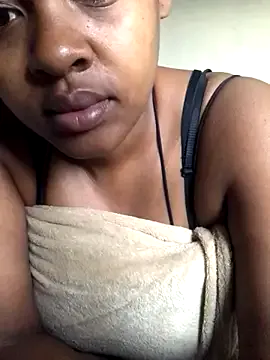 AmeliaBrilliants – webcam model profile photo Image 13