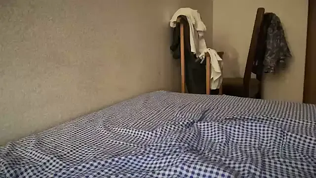 Mia--meow – webcam model profile photo Image 17