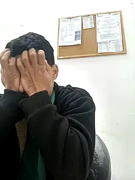 fit_vic – webcam model profile photo Image 4