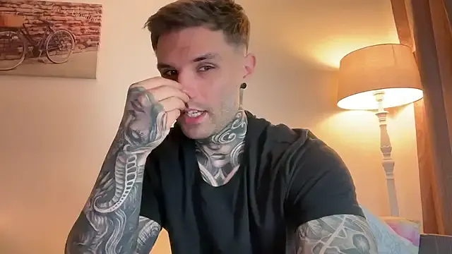 Ex_Mairu01 – webcam model profile photo Image 3