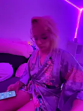 MariiD – webcam model profile photo Image 15