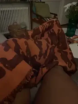 Mia--meow – webcam model profile photo Image 5