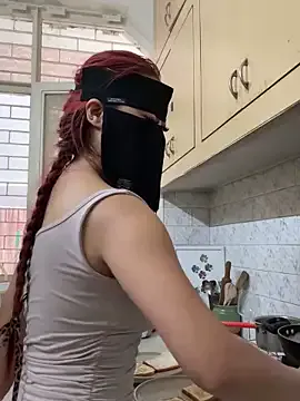 Megu_Melon – webcam model profile photo Image 4