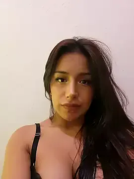 AmeliaBrilliants – webcam model profile photo Image 15