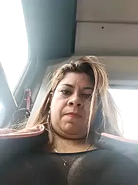 Laura-Hernandez Profile Image
