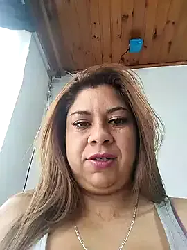 Laura-Hernandez Image 5
