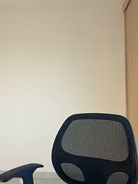 Mia--meow – webcam model profile photo Image 10