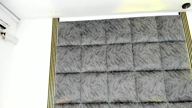 Mia--meow – webcam model profile photo Image 16