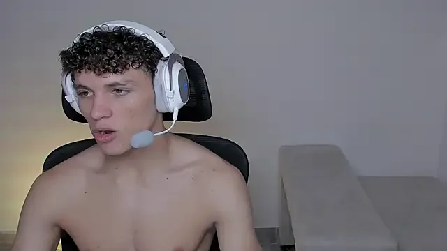 ManaMi-maru – webcam model profile photo Image 14