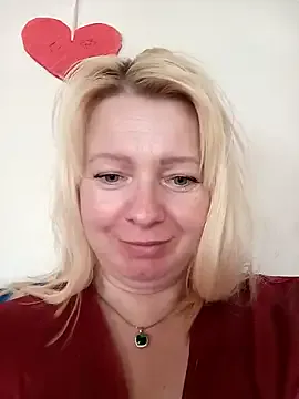 Humsafar-HDX-13 – webcam model profile photo Image 11