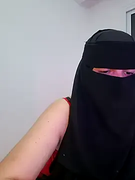 LiaWest – webcam model profile photo Image 12
