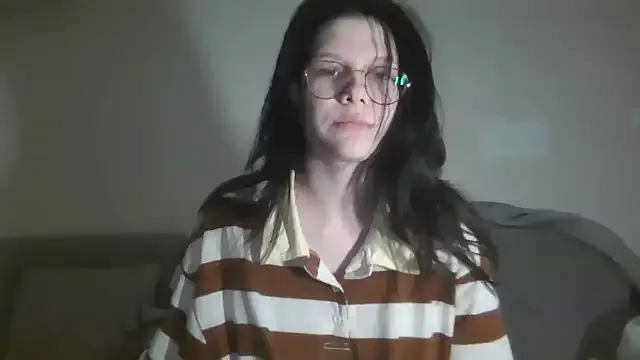 ManaMi-maru – webcam model profile photo Image 8