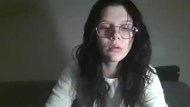 ManaMi-maru – webcam model profile photo Image 9