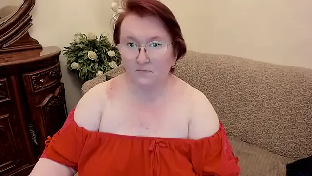 HeleneMonroe – webcam model profile photo Image 4