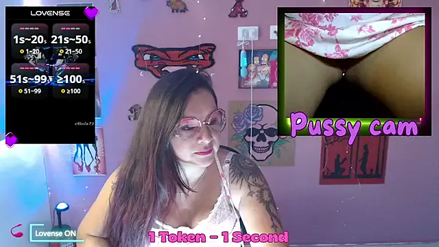 roouse – webcam model profile photo Image 6
