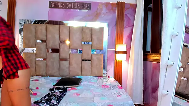 AshleyNoa – webcam model profile photo Image 18