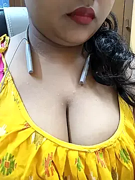 Riya_35_sexy – webcam model profile photo Image 6