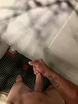 _Alicee_1 – webcam model profile photo Image 11