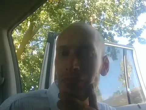 Leshok – webcam model profile photo