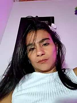 Humsafar-HDX-13 – webcam model profile photo Image 8