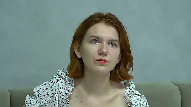 KarinAss – webcam model profile photo Image 6