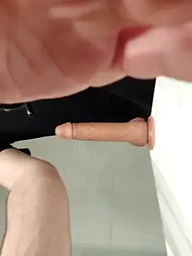 winter11 – webcam model profile photo Image 3