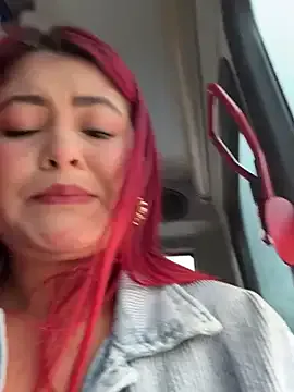 Simone_Miller – webcam model profile photo Image 14