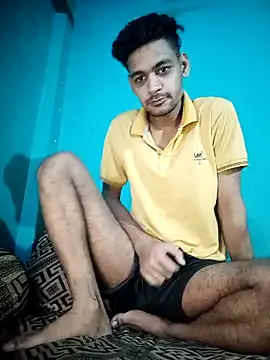 seraphine23 – webcam model profile photo Image 4