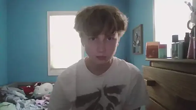 oypo – webcam model profile photo Image 17