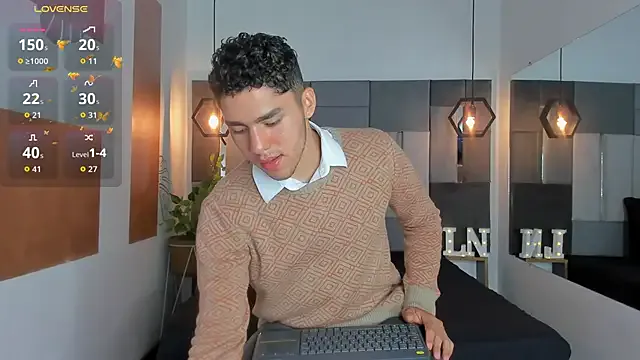 Kor_Noah – webcam model profile photo Image 19