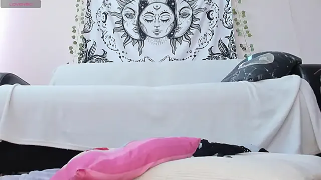 _chanMOMO_ – webcam model profile photo Image 5