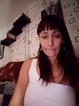 _Alice_1 – webcam model profile photo Image 6