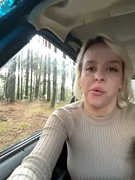 SonY_CaM – webcam model profile photo Image 19