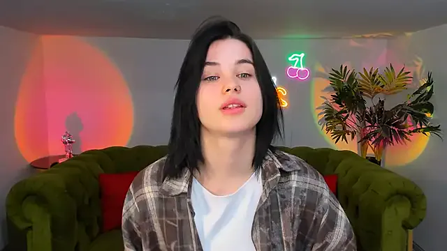 lil_angel_ Image 3