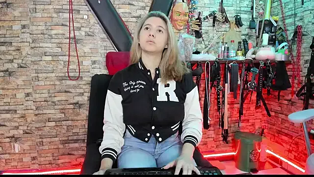 3totangox cam model Image 5