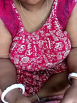 seraphine23 – webcam model profile photo Image 11