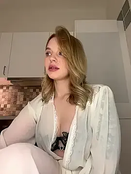LilyFlamee Image 2