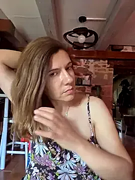 _Alice_1 – webcam model profile photo Image 16