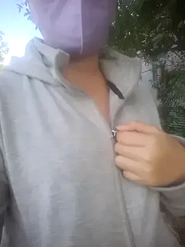 RollingGirls cam model Image 6