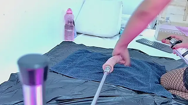 Humsafar-HDX-13 – webcam model profile photo Image 4