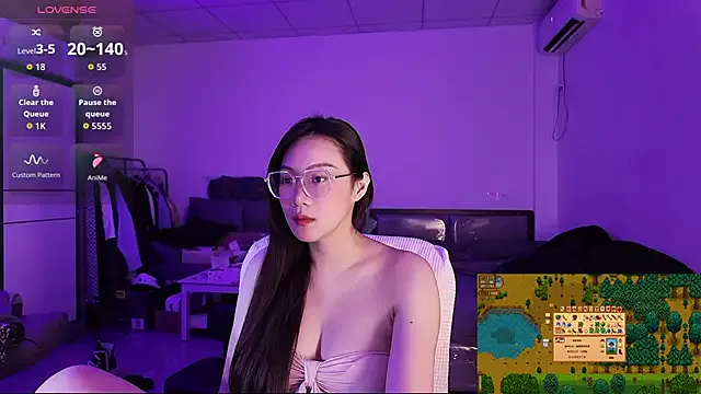 GraypacLive – webcam model profile photo Image 8