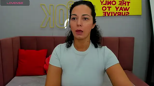 Linda_Insatiable Image 14