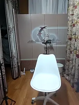 Mya – webcam model profile photo Image 10