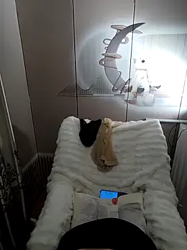 Mya – webcam model profile photo Image 19