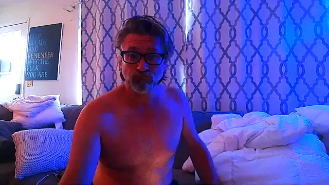 dirtypub – webcam model profile photo Image 11
