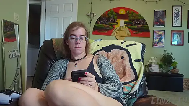 TSLeaMarie – webcam model profile photo Image 19