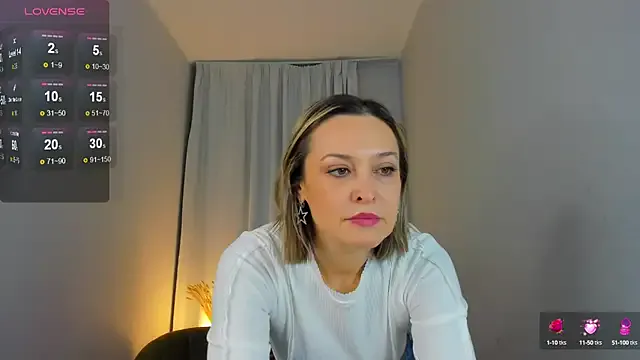 Humsafar-HDX-13 – webcam model profile photo Image 2