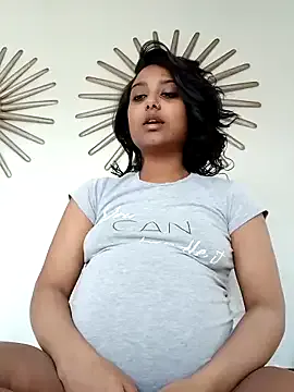 AriaVex – webcam model profile photo Image 13