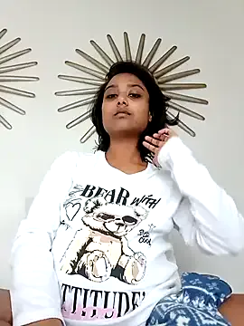 AriaVex – webcam model profile photo Image 14